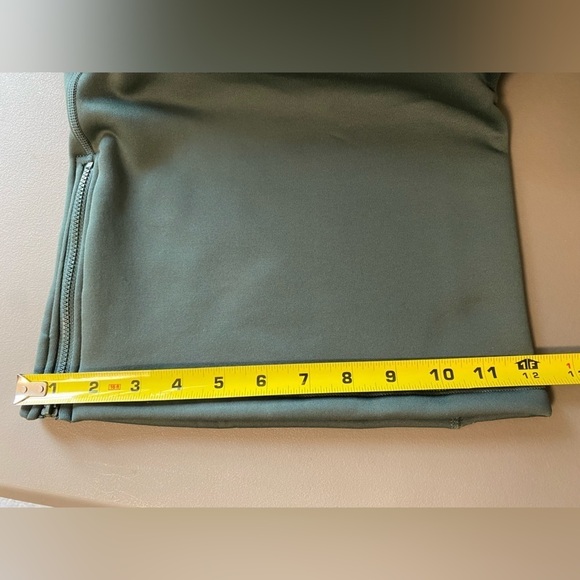 OLD Navy Olive Green High-Waisted UltraCoze Fleece-Lined Flare Leggings, 3X - Picture 14 of 14